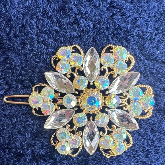Elegant Gold and Silver Crystal Hair Barrettes NWOT - Picture 3 of 7